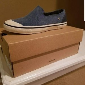 UGG Kids K. Warley Slip-on in Peacoat